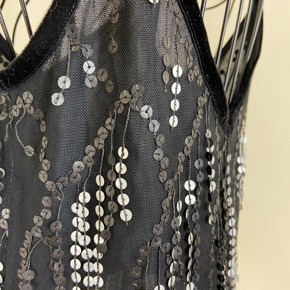 Top With Sequins - Picture 6 of 8